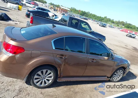 2011 Subaru Legacy 2.5I Limited из США, поврежденный, VIN 4S3BMCL61B3264425